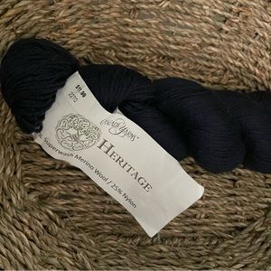 Yarn. Cascade Yarn. Heritage.